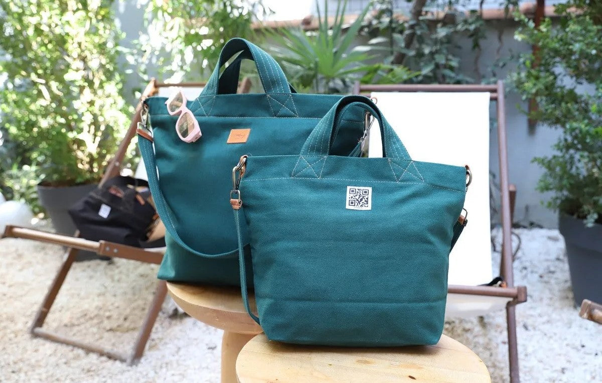 El yapımı orta boy pamuk kanvas omuz çantası, çıkarılabilir askılı, astarlı, günlük kullanım için ideal çok yönlü kadın çantası.