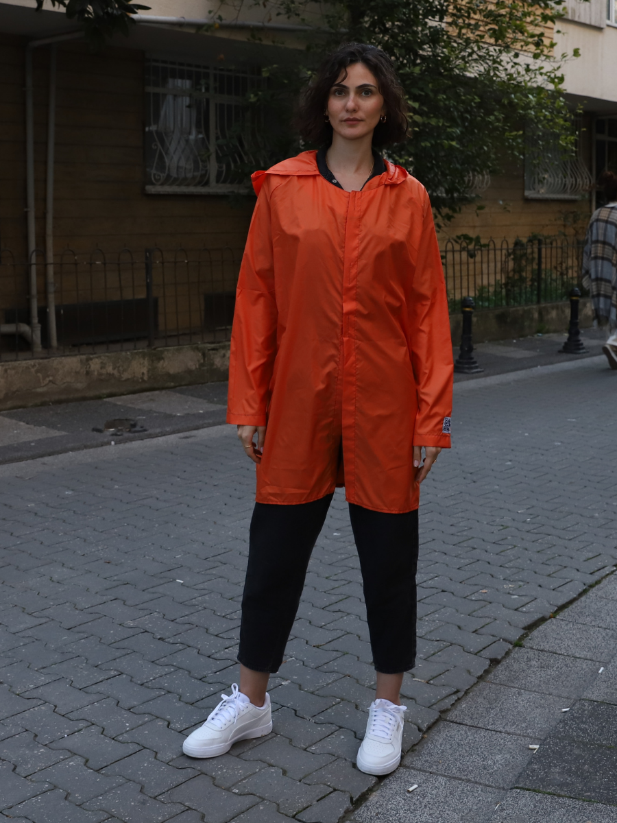 Su geçirmez paraşüt kumaştan unisex yağmurluk, doğa yürüyüşü, kamp ve bisiklet için hafif, katlanabilir, şık dış giyim.