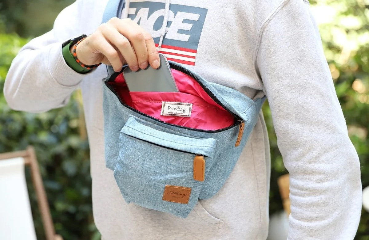 El yapımı denim bel çantası, su geçirmez iç astarlı, geniş hacimli, unisex ve günlük kullanıma uygun spor & şehir çantası.