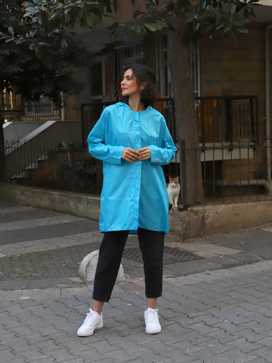 Su geçirmez paraşüt kumaştan unisex yağmurluk, doğa yürüyüşü, kamp ve bisiklet için hafif, katlanabilir, şık dış giyim.